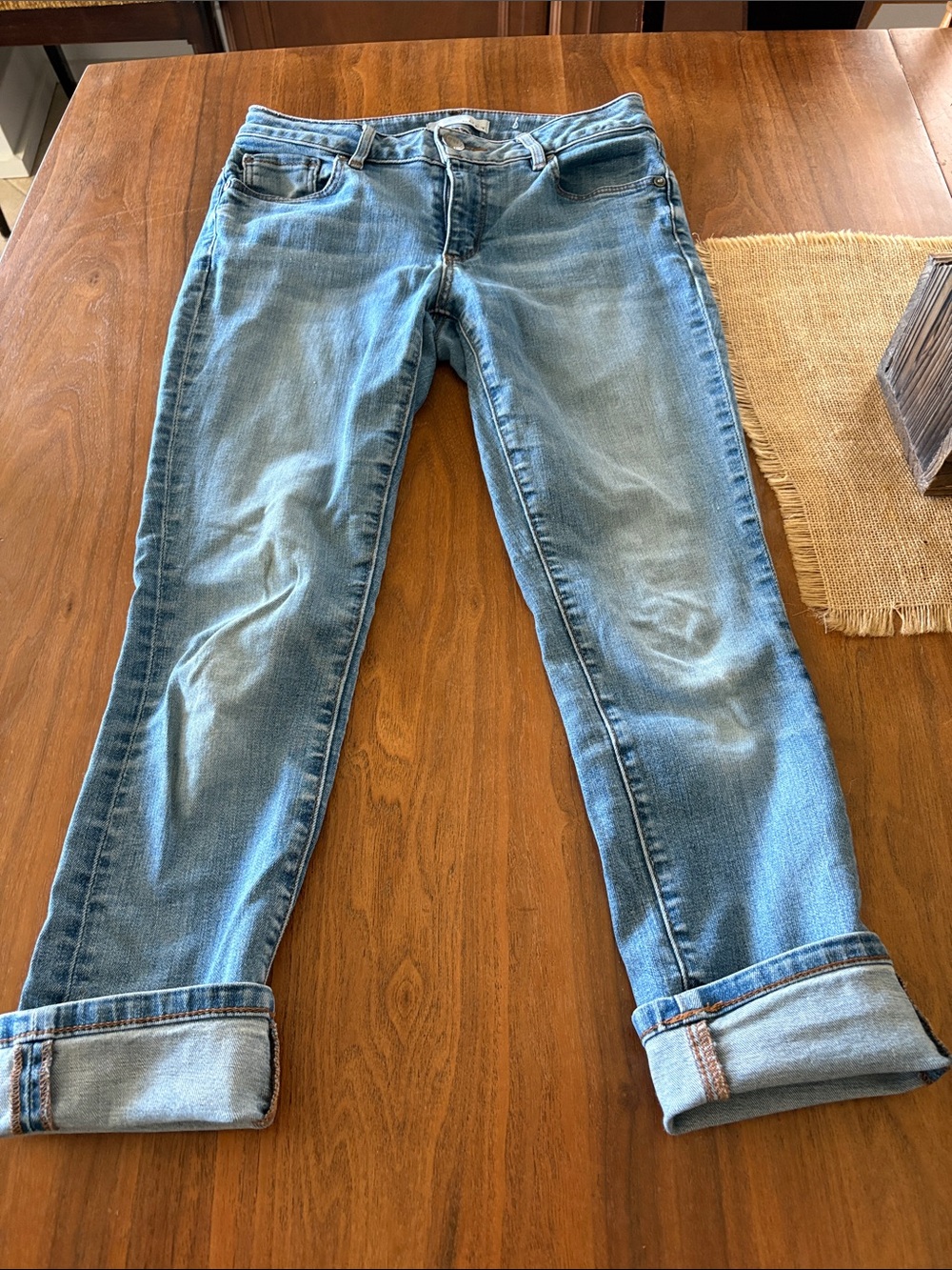 Classic Women's Light Blue Cropped Loft Jeans